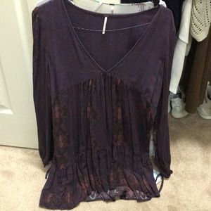 Free ppl top like new